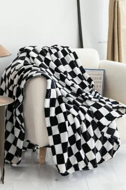 Hot Dear-Lover Checkerboard Printed Soft Throw Blanket 120*200cm Color black