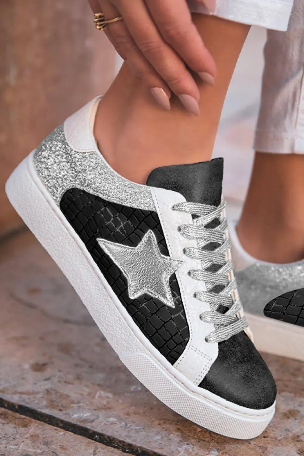 Fashion Dear-Lover Glitter Star Patchwork PU Leather Lace-up Sneakers Color black
