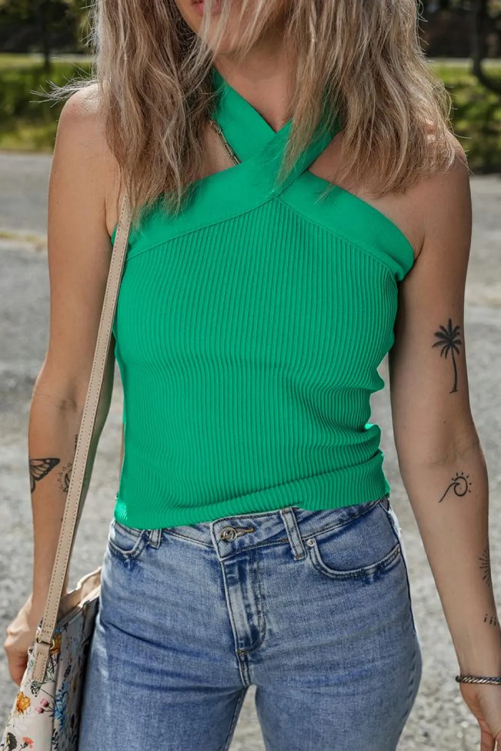 Discount Dear-Lover Ribbed Criss Cross Halter Neck Sheath Sweater Tank Top Dark Green