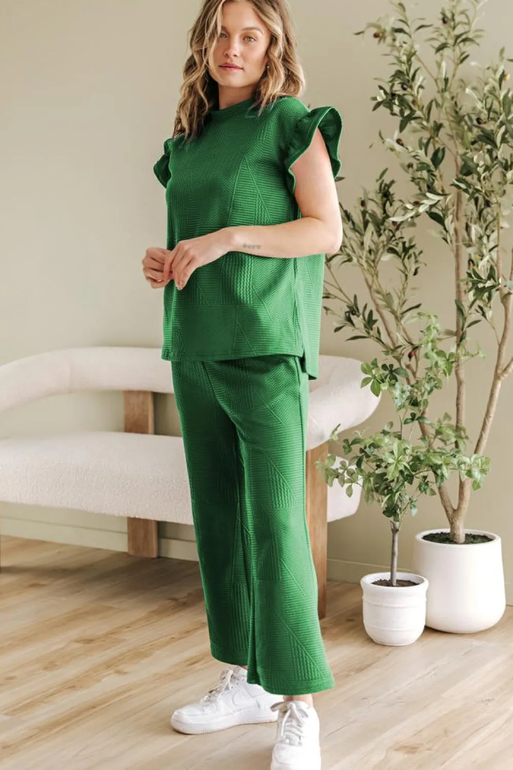Online Dear-Lover Ruffled Sleeve Summer Top and Cropped Loose Pants Set Dark Green
