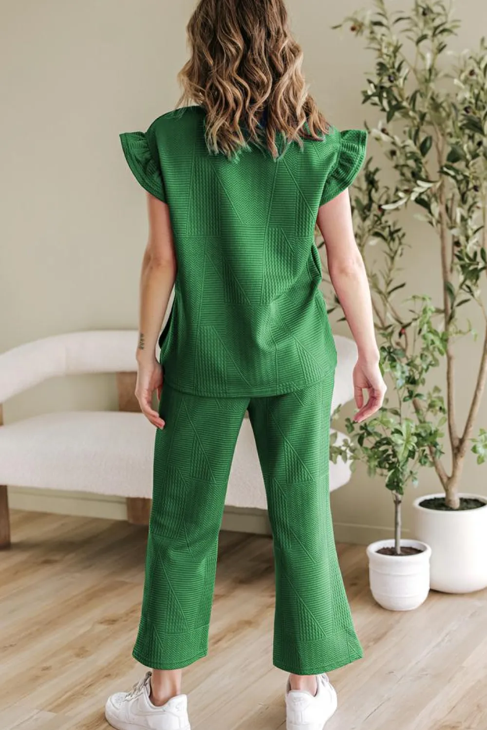 Online Dear-Lover Ruffled Sleeve Summer Top and Cropped Loose Pants Set Dark Green