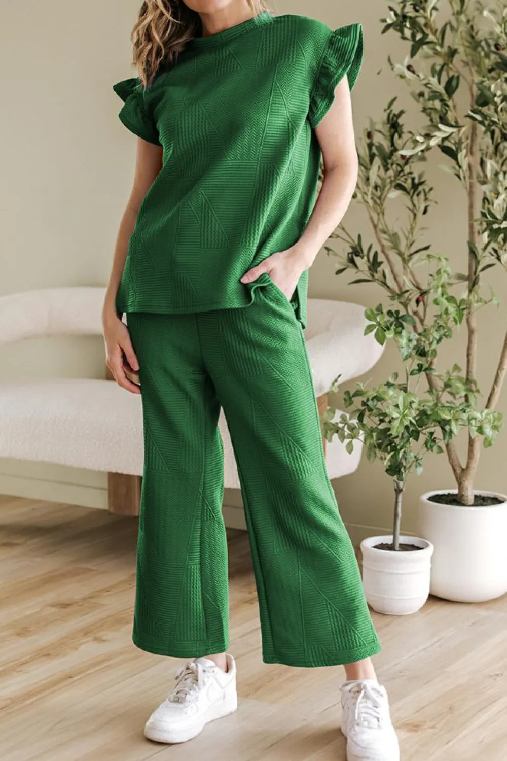 Online Dear-Lover Ruffled Sleeve Summer Top and Cropped Loose Pants Set Dark Green