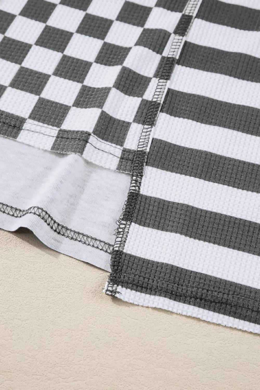 Hot Dear-Lover Dark Grey Checkerboard Striped Patchwork Lantern Sleeve Pocketed Blouse Black