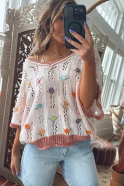 Online Dear-Lover Embroidered Flowers Colorblock Edge Hollowed Sweater Delicacy