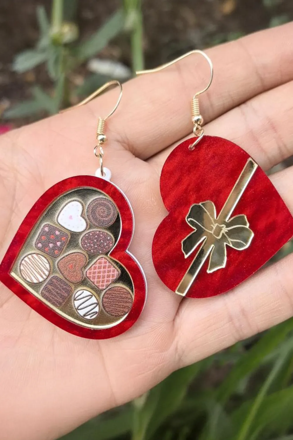 Best Dear-Lover Box of Chocolate Heart Shape Dangle Earrings Fiery Red