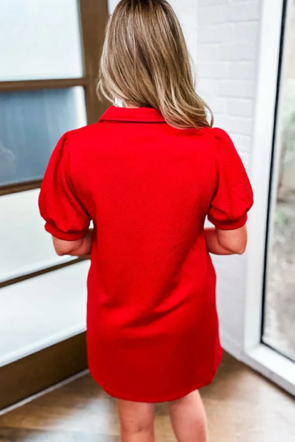 Outlet Dear-Lover Textured Collared V Neck Puff Short Sleeve Shift Mini Dress Fiery Red