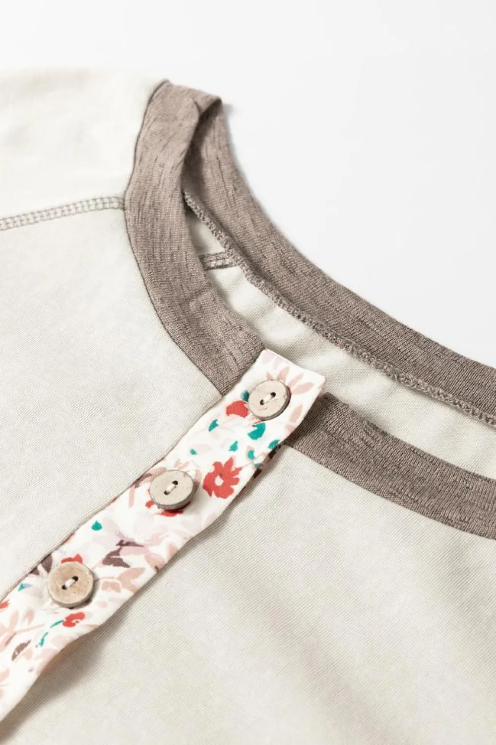 New Dear-Lover Colorblock Floral Patchwork Flared Sleeve Buttons Henley Top Goat