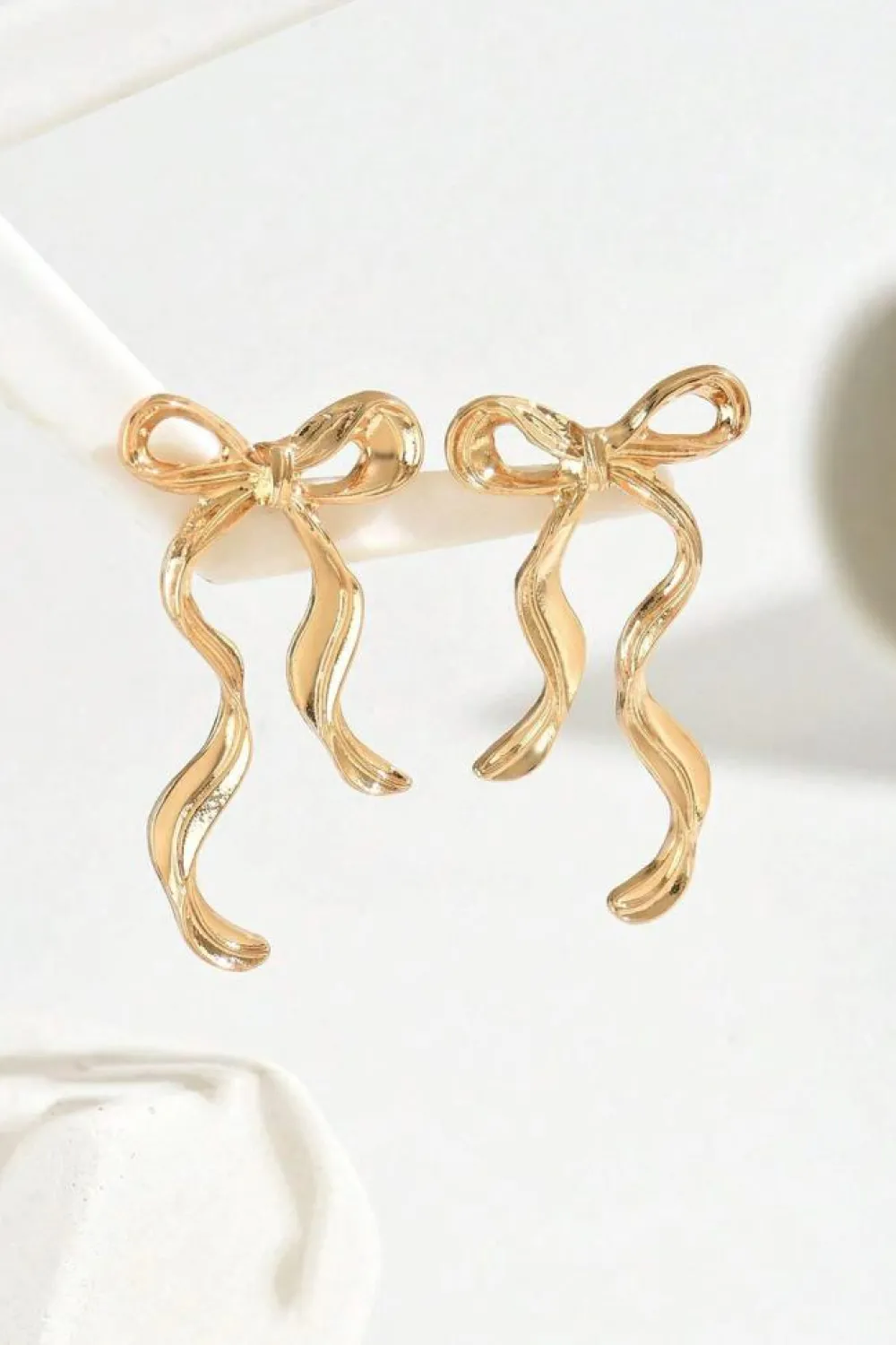 Best Dear-Lover Bow Knot Shape Plated Alloy Stud Earrings Gold