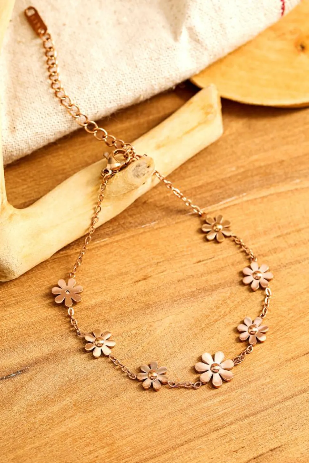 Best Dear-Lover Daisy Plated Alloy Adjustable Bracelet Gold