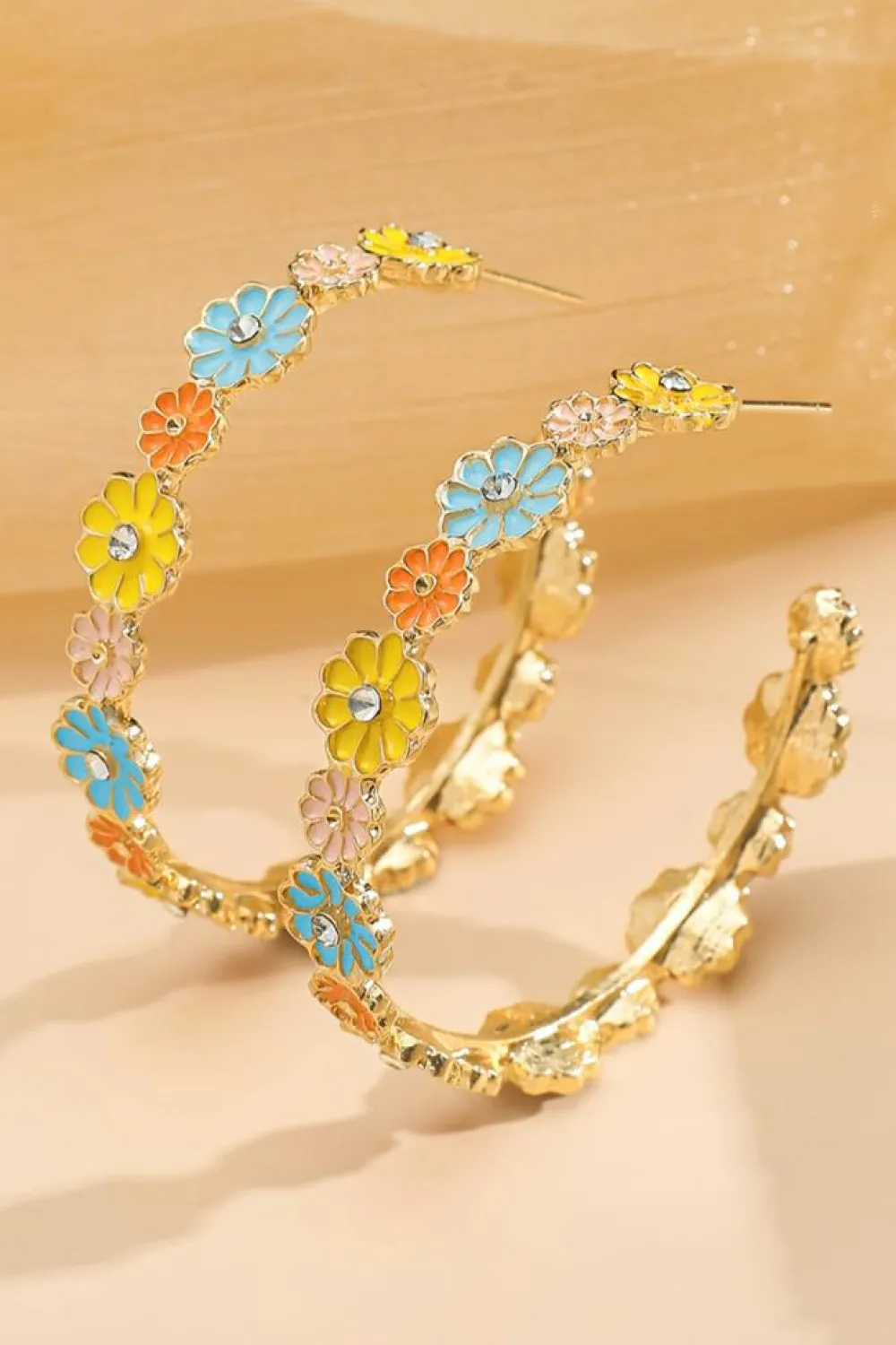 Sale Dear-Lover Flower Rhinestone Decor Plated Alloy Hook Earrings Gold