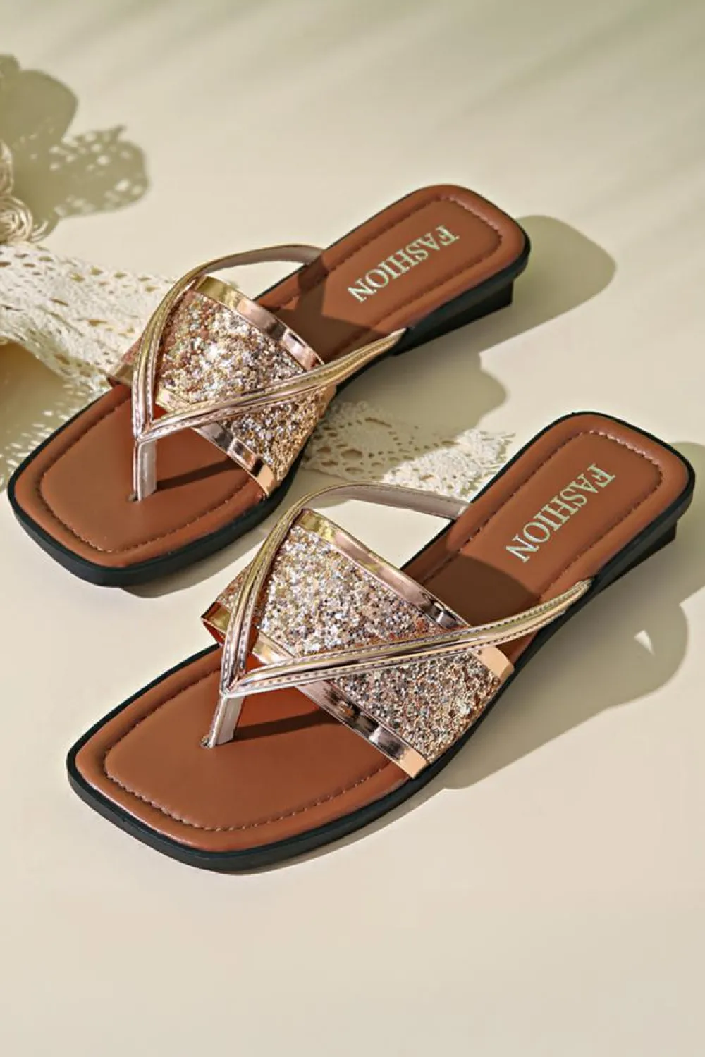 Fashion Dear-Lover Glitter Band Square Toe PU Leather Flat Slippers Gold