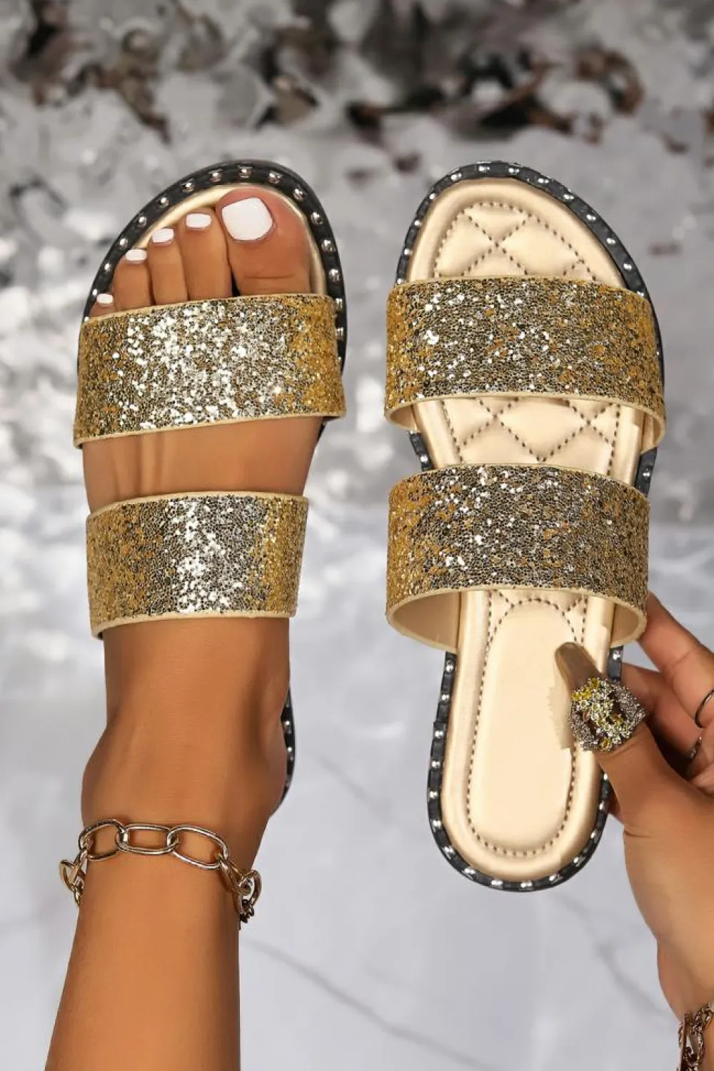 Outlet Dear-Lover Glittering Hollow Out Dual Straps Flat Slippers Gold