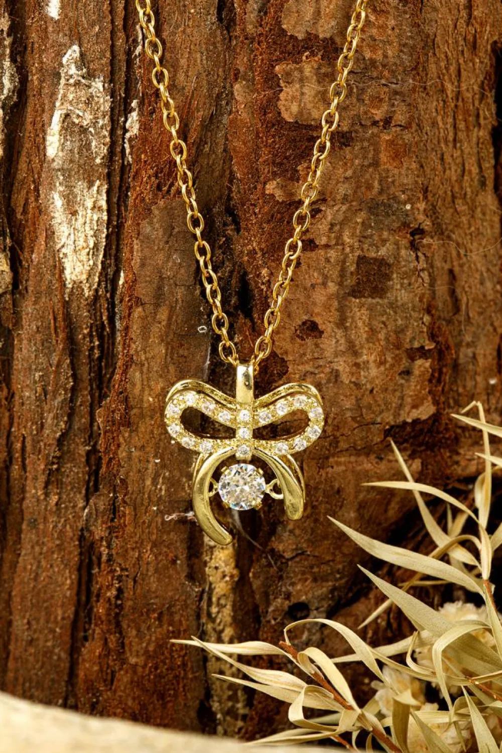 Hot Dear-Lover Rhinestone Bow Knot Pendant Plated Alloy Necklace Gold