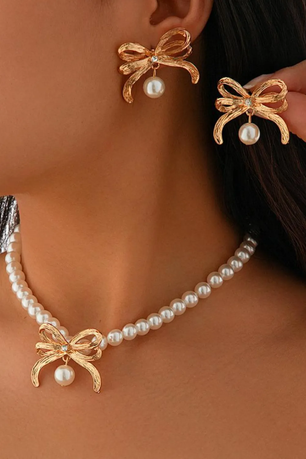 Discount Dear-Lover Rhinestone Pearl Bow Decor Plated Necklace and Earrings Set Gold