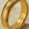 Outlet Dear-Lover Textured Striped Plated Titanium Steel Chunky Bangle Gold