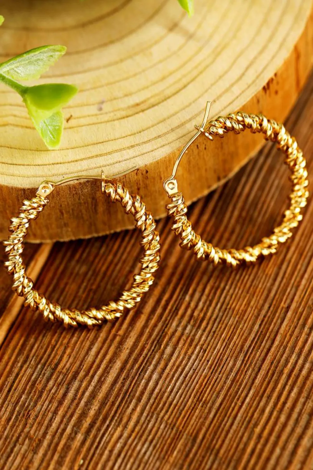 Discount Dear-Lover Vintage Textured Hoop Earrings Gold