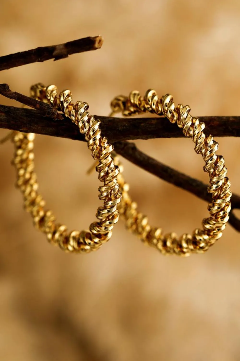 Discount Dear-Lover Vintage Textured Hoop Earrings Gold