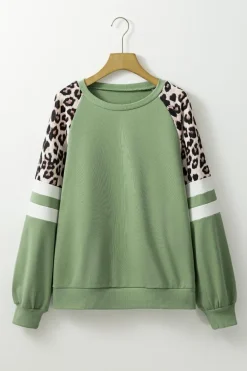 Fashion Dear-Lover Leopard Print Colorblock Raglan Sleeve Sweatshirt Grass Green