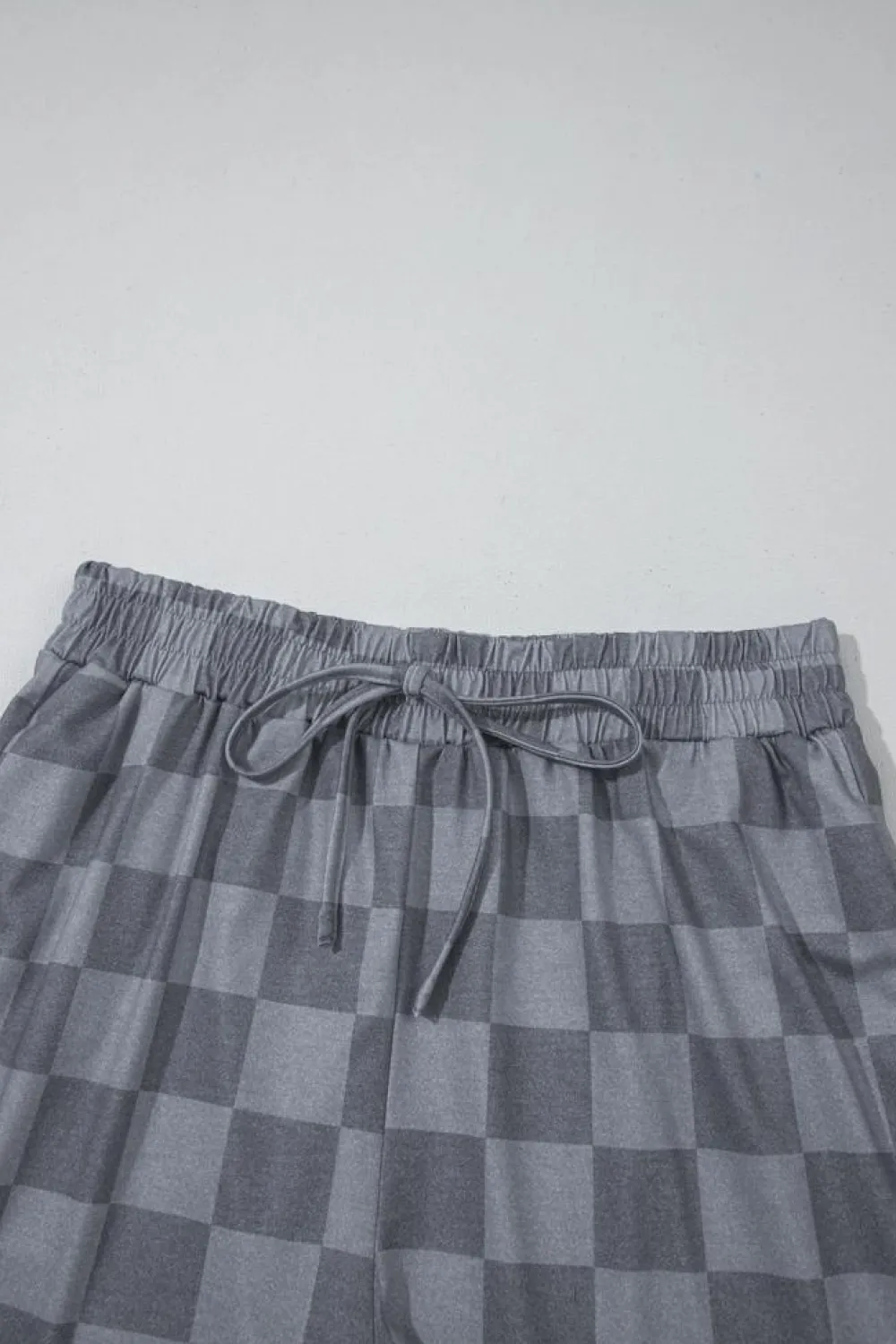Discount Dear-Lover Checkered V Neck Tee Drawstring Shorts Lounge Set Gray