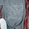 Fashion Dear-Lover Cowgirl Boots OX Head Western Fashion Print Crewneck Tee Gray