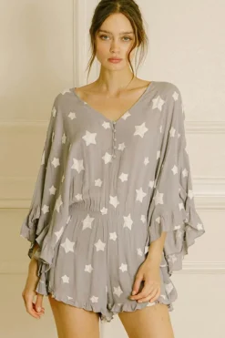 Discount Dear-Lover Star Print Crinkle Textured Kimono Ruffle Sleeve Romper Gray