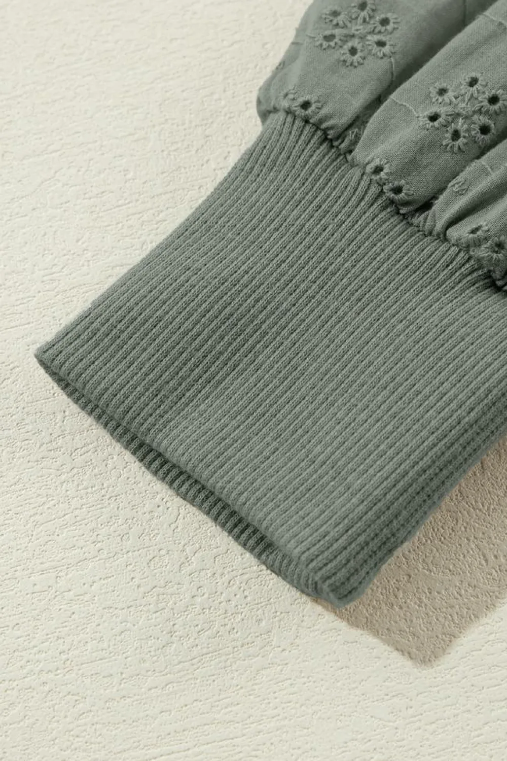 New Dear-Lover Solid Patchwork Sleeve Round Neck Sweatshirt Grayish Green