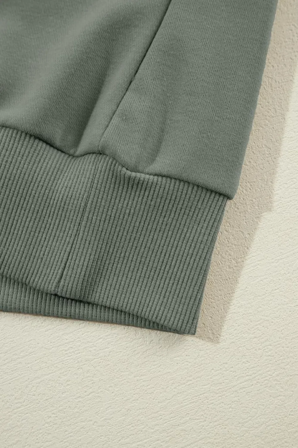 New Dear-Lover Solid Patchwork Sleeve Round Neck Sweatshirt Grayish Green