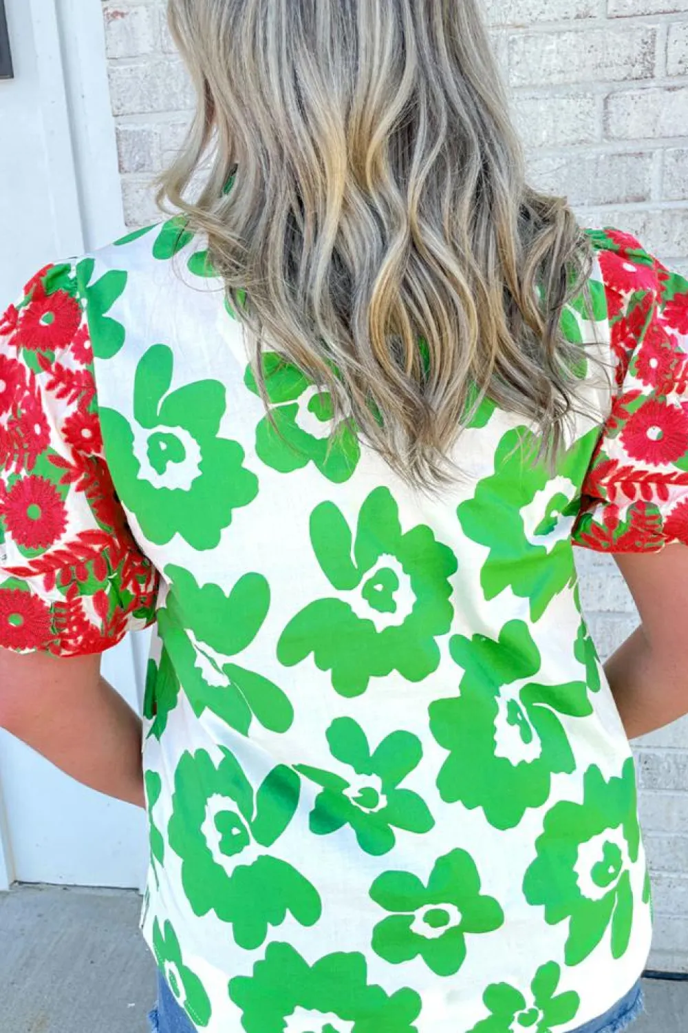 Hot Dear-Lover Contrast Embroidered Puff Short Sleeve Floral Blouse Green