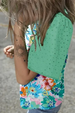 Online Dear-Lover Floral Print Eyelet Embroidered Short Sleeve Crew Neck Top Green