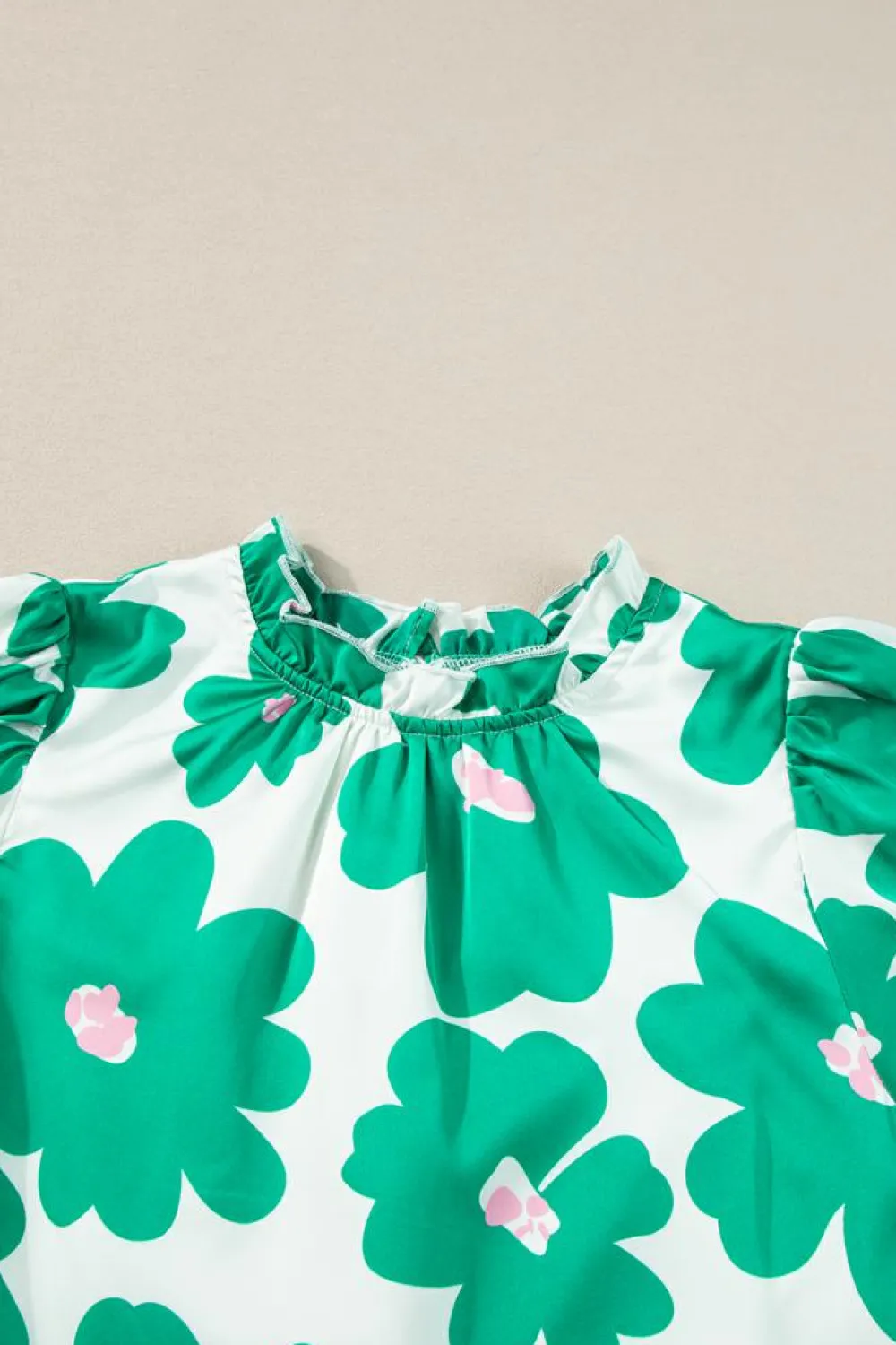 Sale Dear-Lover Floral Puff Sleeve Frill Neckline Blouse Green