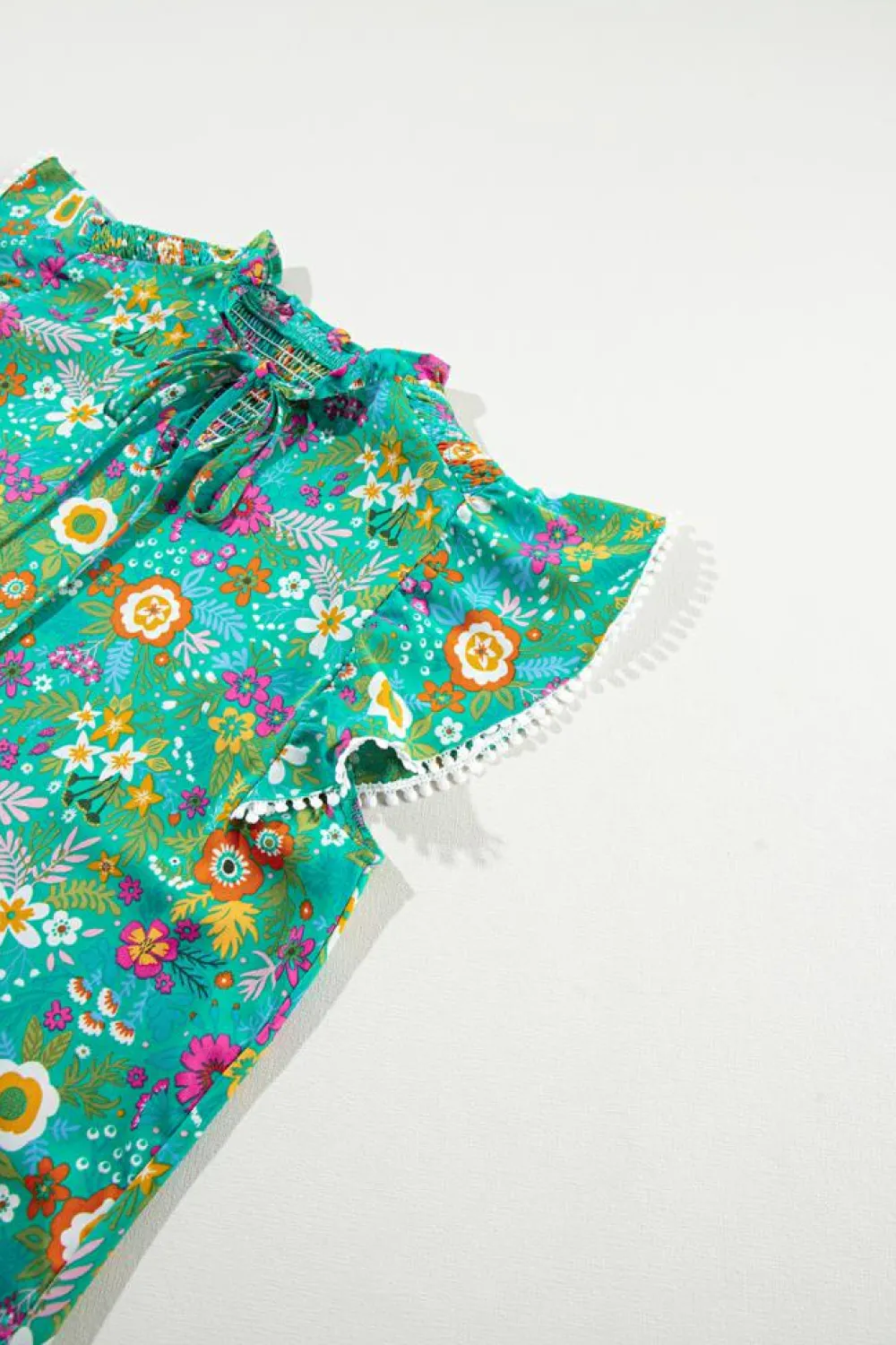 Sale Dear-Lover Lace Trim Flutter Sleeve Tropical Floral Blouse Green