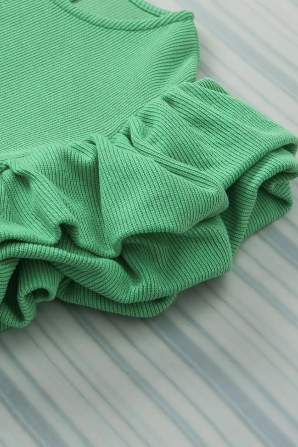 Online Dear-Lover Ribbed Knit Puffy Ruffle Sleeve Blouse Green