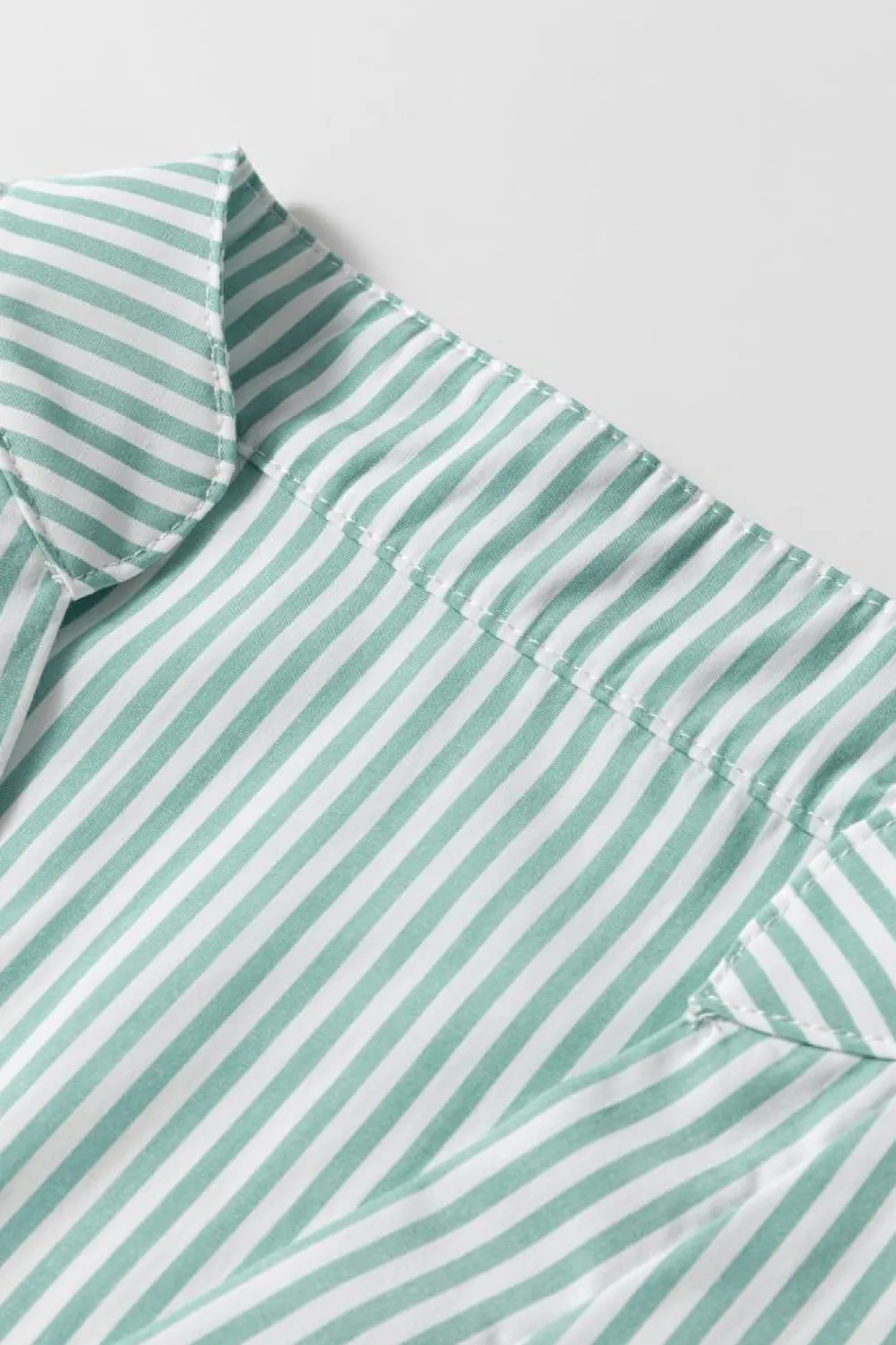 New Dear-Lover V Neck Roll Up Sleeve Pocket Patched Classic Shirt Green Stripe