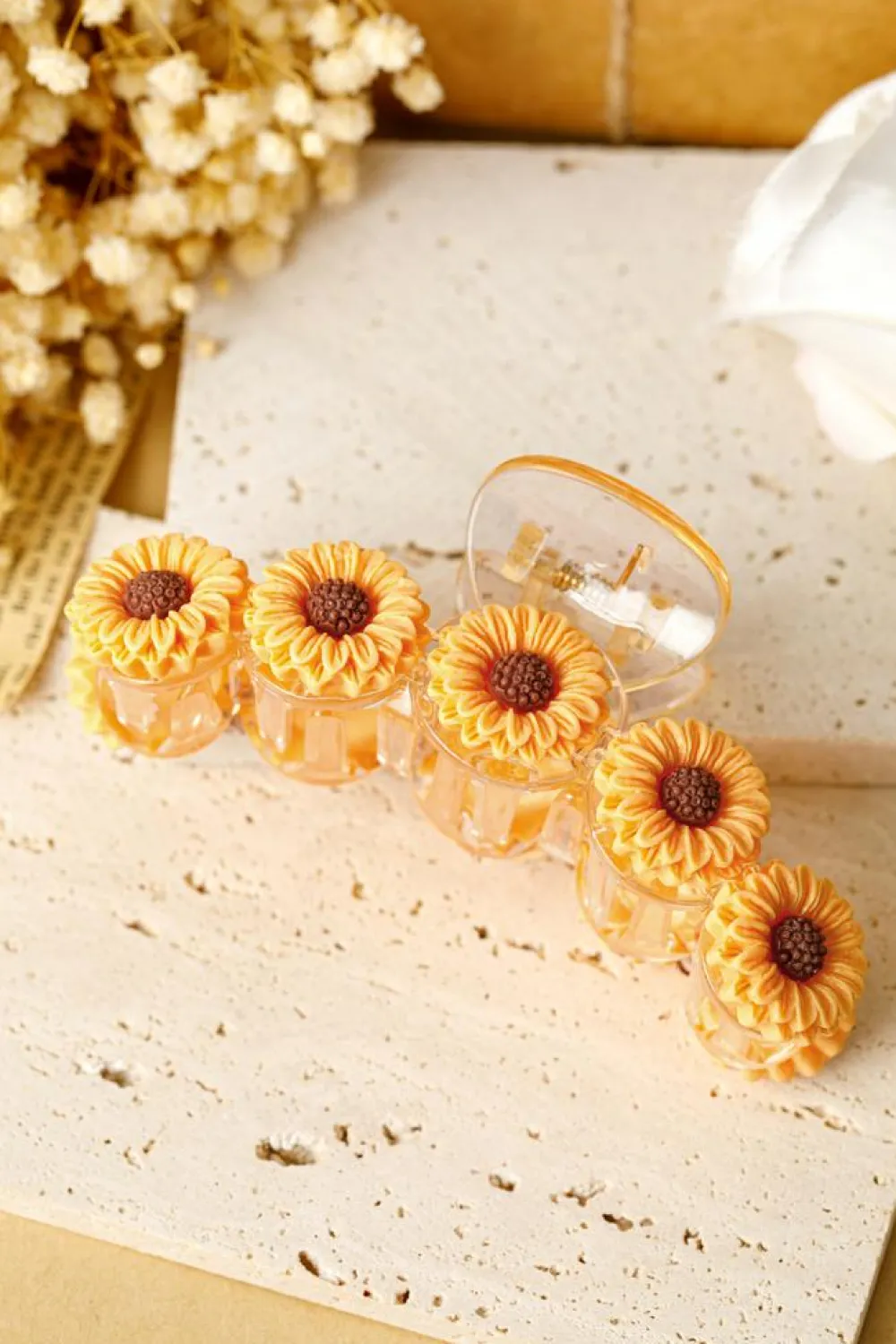 Fashion Dear-Lover Sunflower Decor Plastic Resin Claw Clip Jurassic Gold