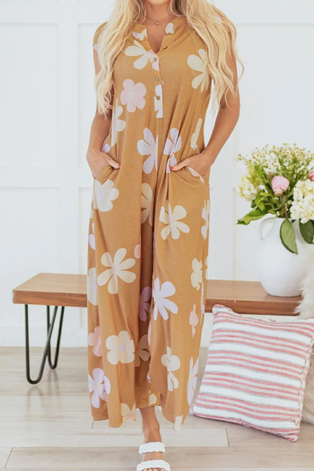 Fashion Dear-Lover Floral Print Sleeveless Button up Wide Leg Loose Jumpsuit Khaki