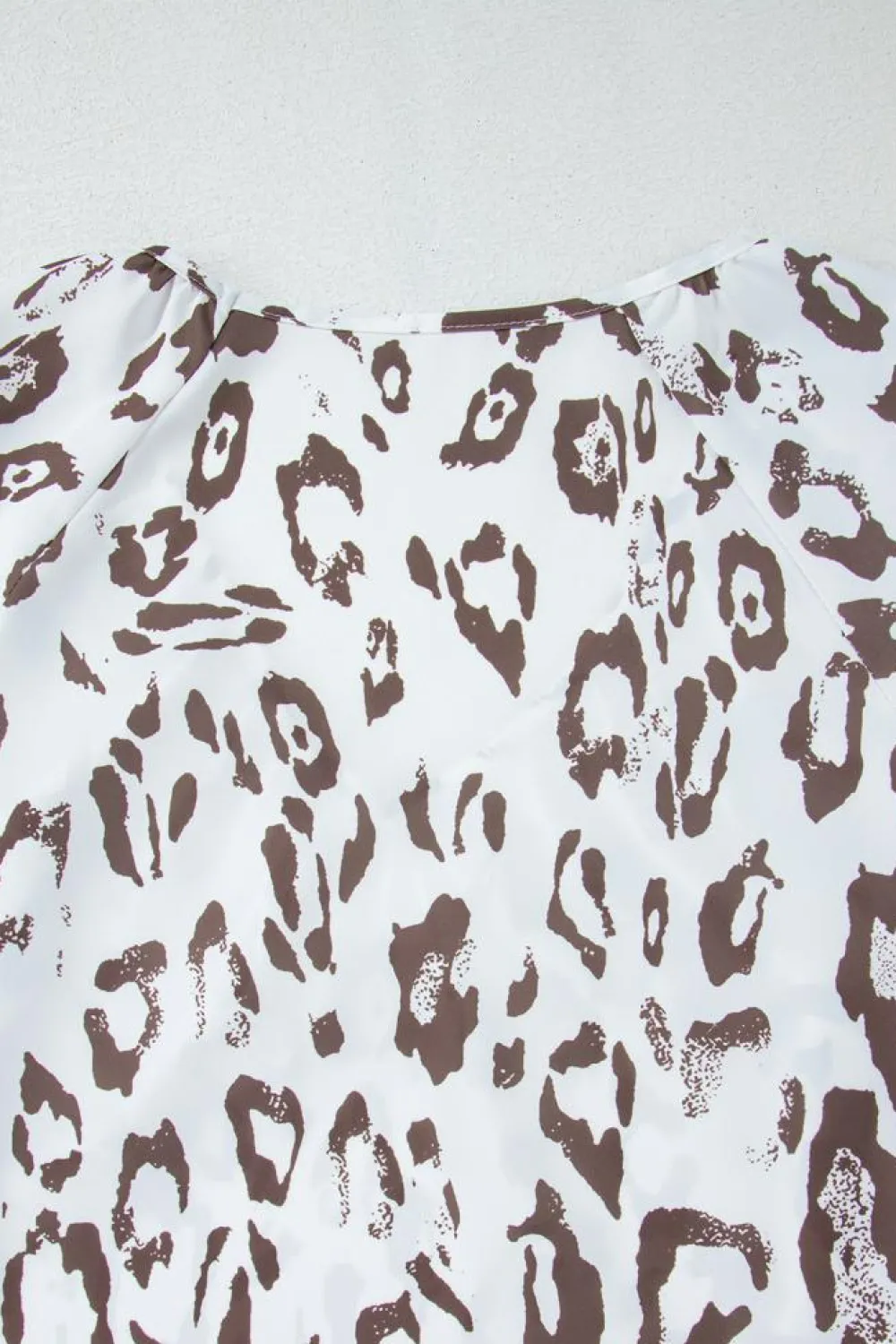 Online Dear-Lover Leopard Print Ruched V Neck 3/4 Sleeve Blouse Khaki
