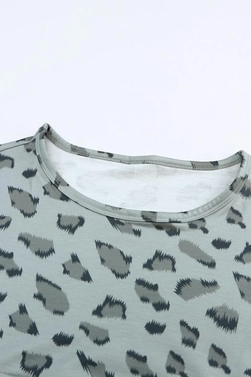 Sale Dear-Lover Animal Print Stitching Loose Long Sleeve Top Leopard