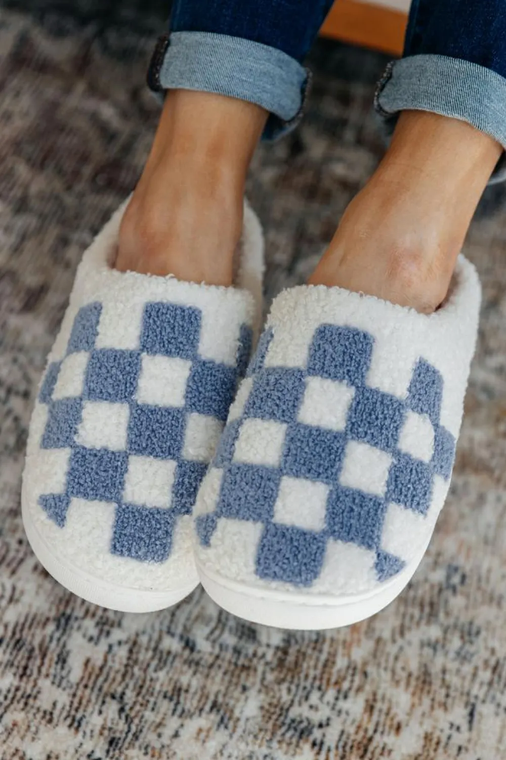 Clearance Dear-Lover Checkered Print Fuzzy Slip On Winter Slippers Light Blue