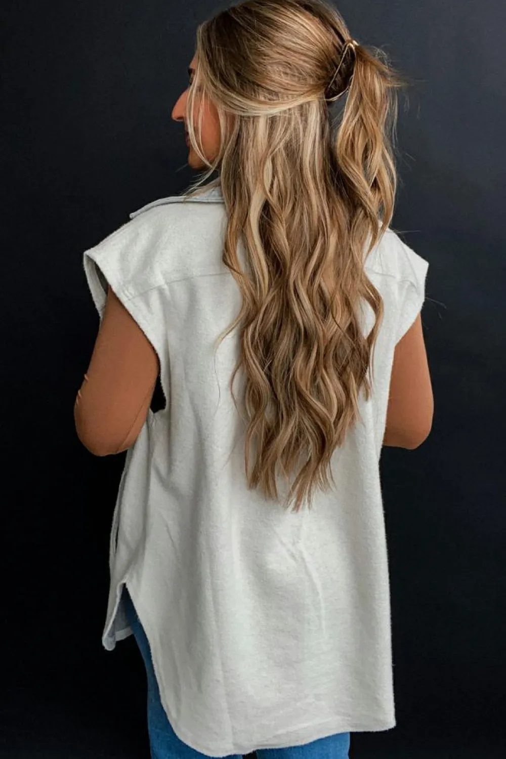 Discount Dear-Lover Flap Pockets Contrast Buttons Front Jacket Vest Light Grey