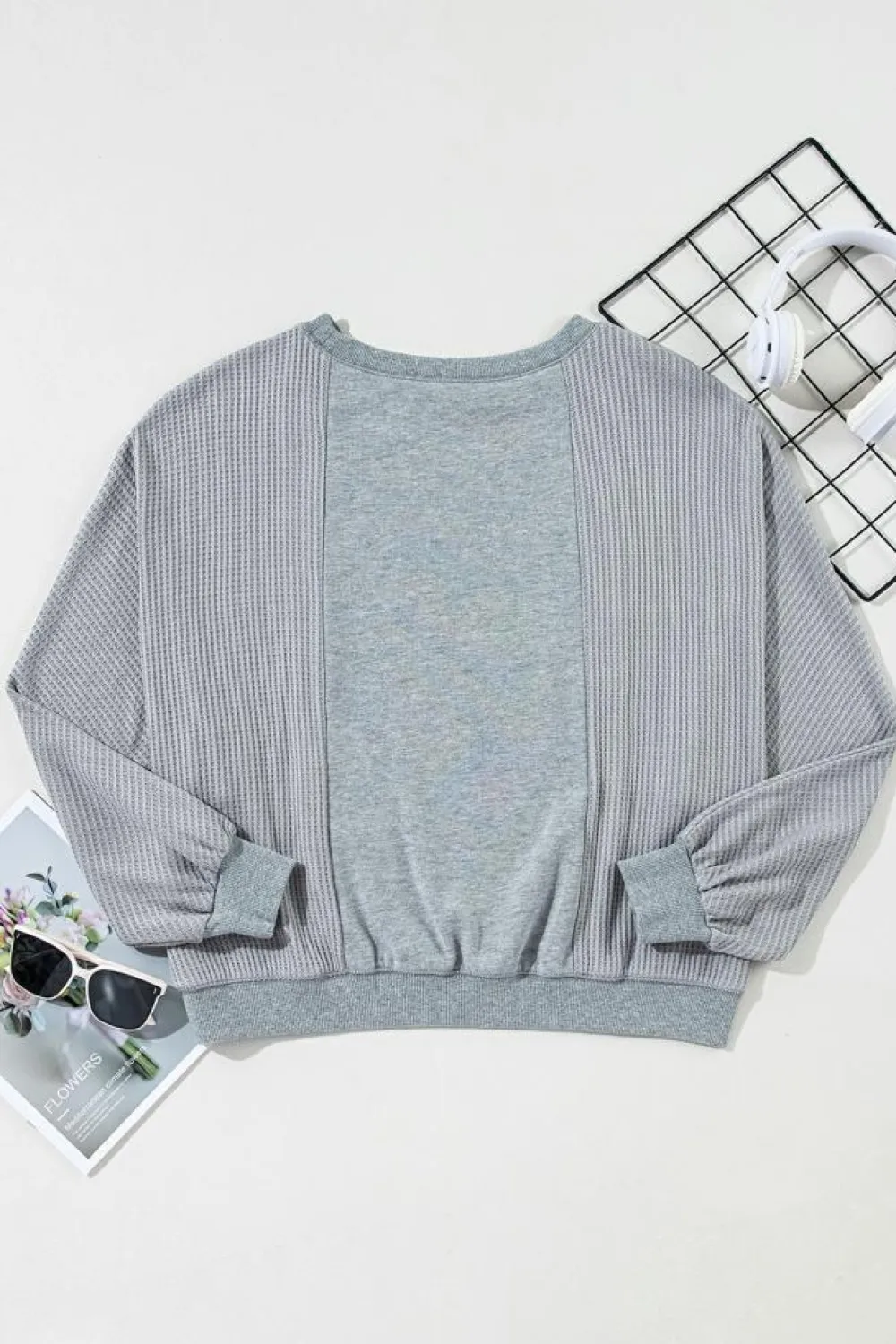 Clearance Dear-Lover Waffle Patchwork Long Sleeve Raw Hem Pullover Top Light Grey