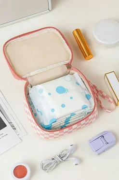 Fashion Dear-Lover Checkered Pattern Small Cosmetic Bag Light Pink