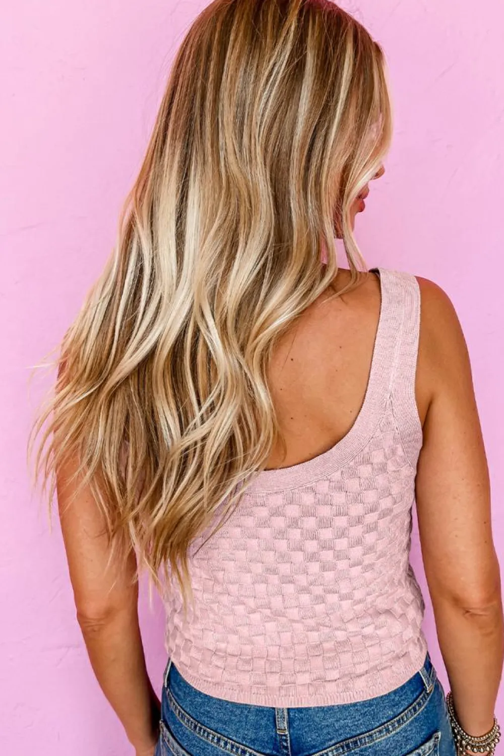 Discount Dear-Lover Solid Textured Checkered U Neck Sweater Vest Light Pink