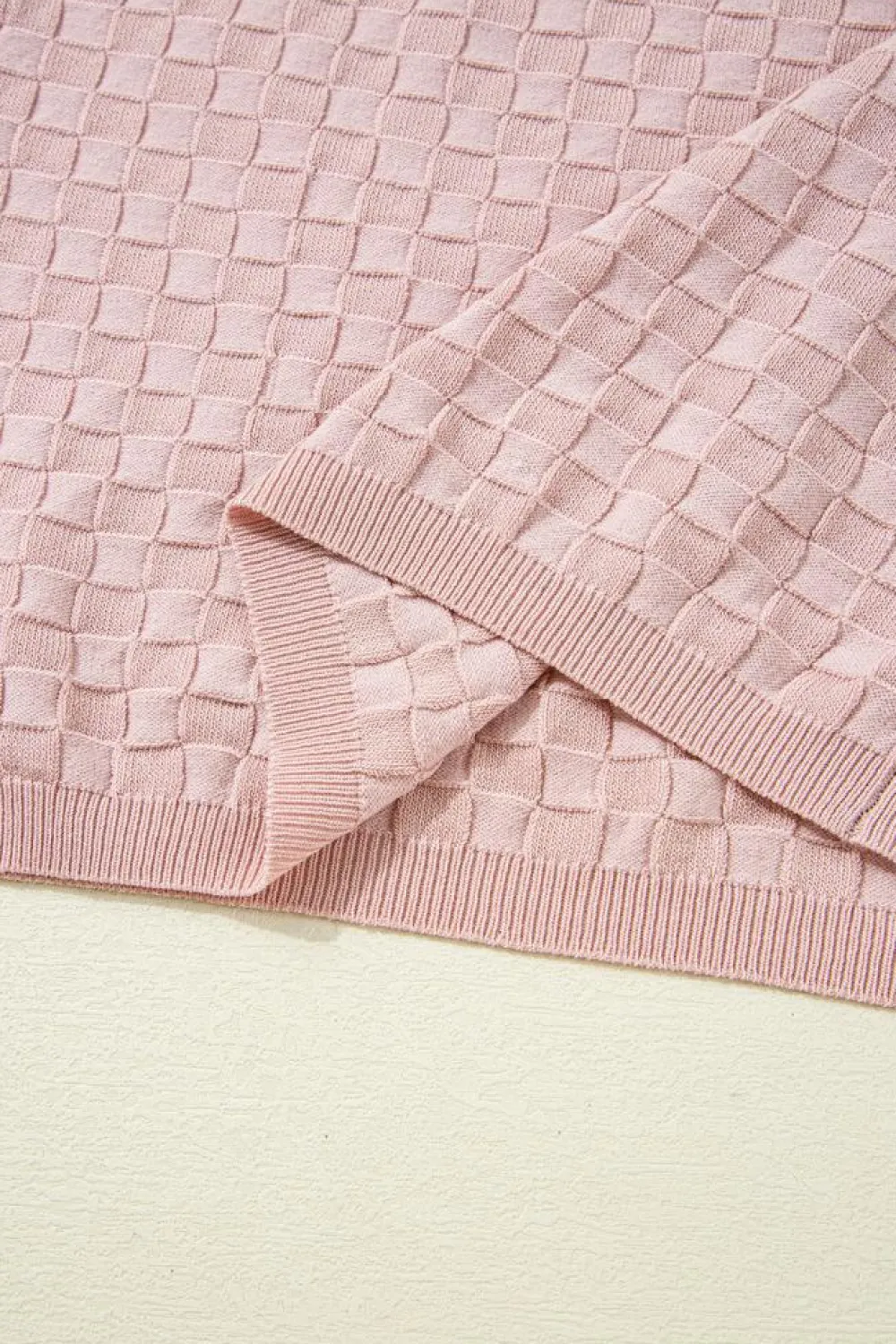 Discount Dear-Lover Solid Textured Checkered U Neck Sweater Vest Light Pink