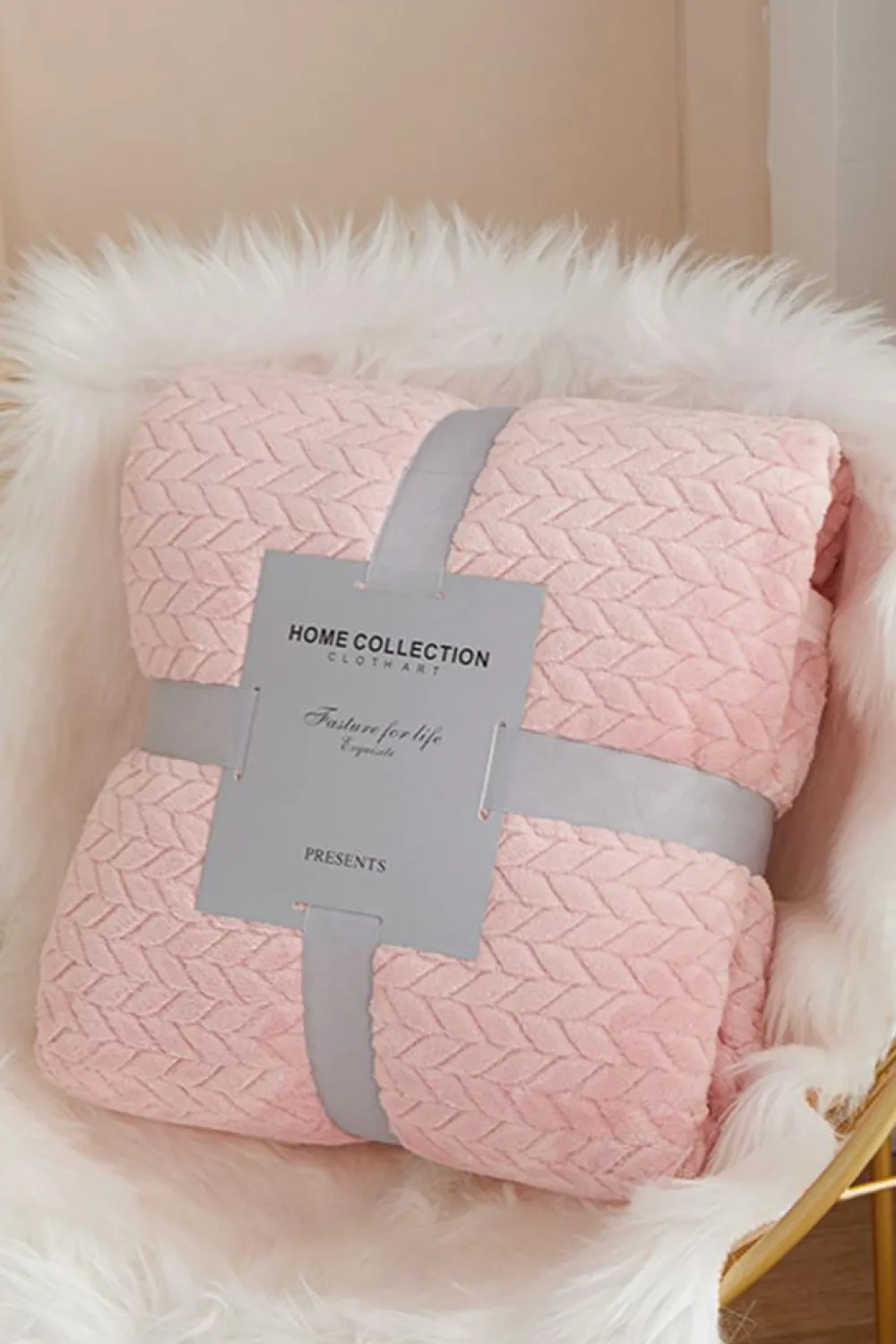 Discount Dear-Lover Textured Soft Fleece Large Throw Blanket Light Pink