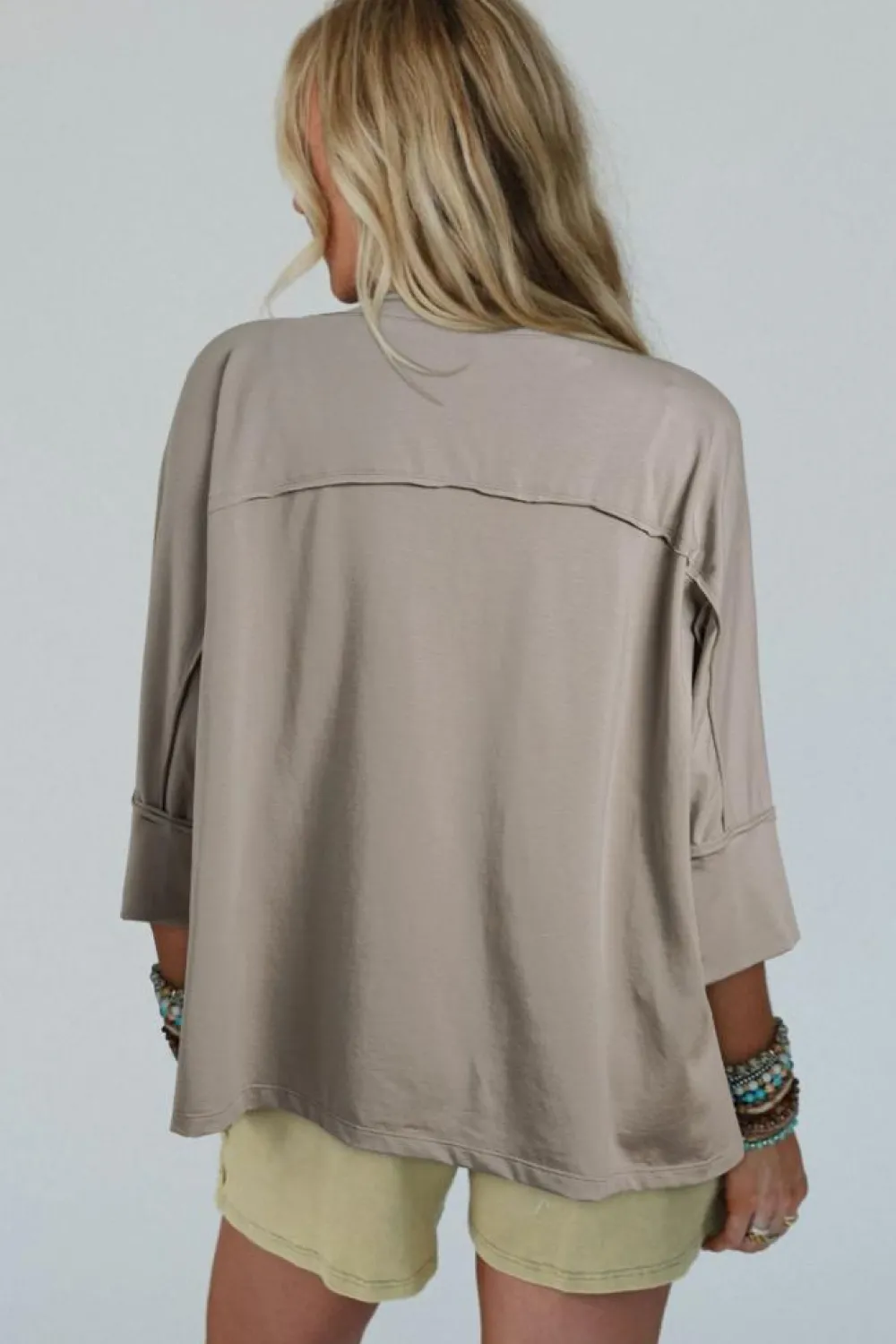 Clearance Dear-Lover Floral Starbust Exposed Seam Mineral Wash Top Medium Grey