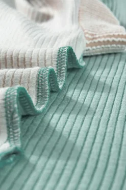 Clearance Dear-Lover Textured Colorblock Crew Neck T Shirt Mint Green