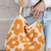 Outlet Dear-Lover Flower Knitted Large Single Shoulder Bag Mustard