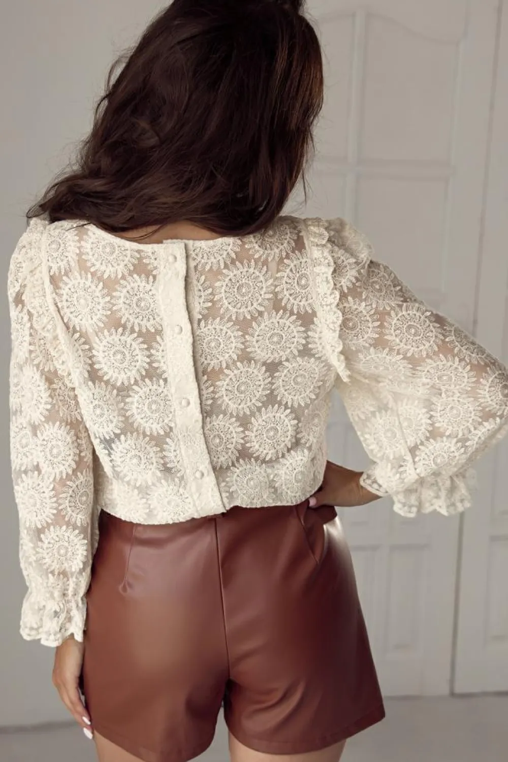 Hot Dear-Lover Flower Jacquard Button Back Ruffled 3/4 Sleeve Blouse Oatmeal