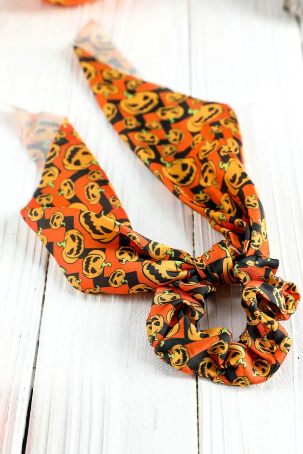 Clearance Dear-Lover Halloween Pumpkin Face Printed Satin Scrunch Hair Tie Orange