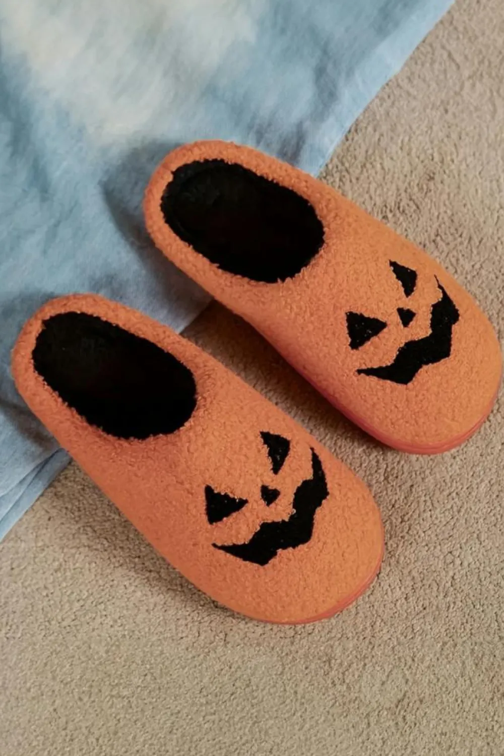 Outlet Dear-Lover Halloween Pumpkin Face Graphic Plush Slippers Orange
